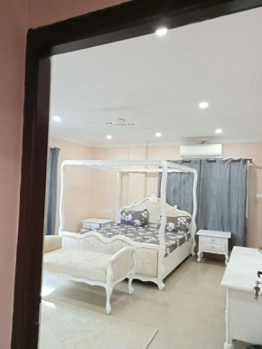 4-Bedroom Elegant and Spacious AC Apartment only for families, Prime Location, Just 100m from Main Road!